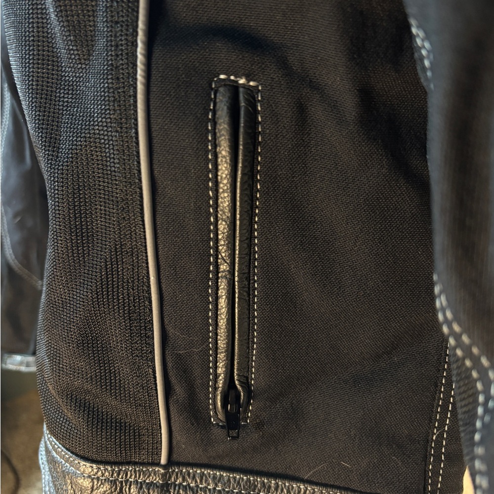Men's Black Performance Jacket - Picture 3 of 10